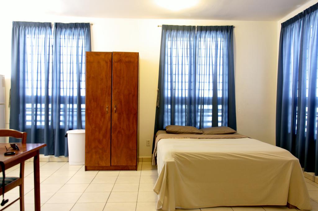 Orange Rembrandt Studio Apartments Willemstad Esterno foto