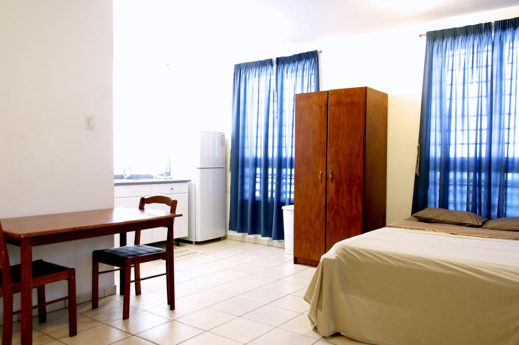 Orange Rembrandt Studio Apartments Willemstad Esterno foto
