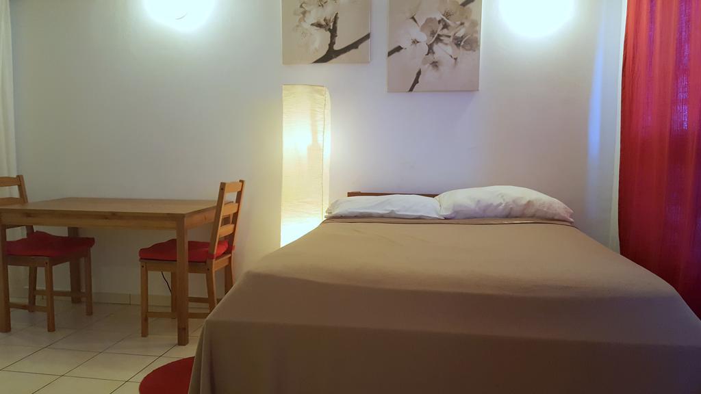 Orange Rembrandt Studio Apartments Willemstad Esterno foto